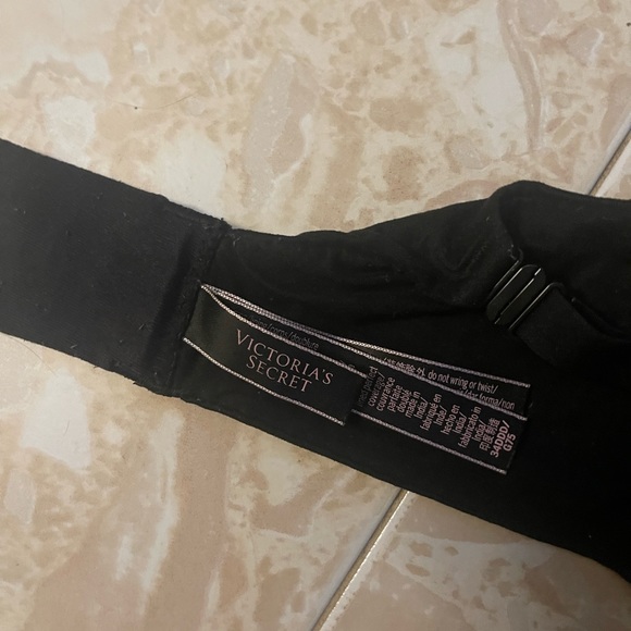 Victoria’s Secret bra black 34 DDD - Picture 4 of 4